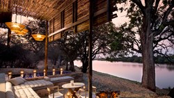 Xl Zimbabwe &Beyond Matetsi River Lodge Suite Balcony
